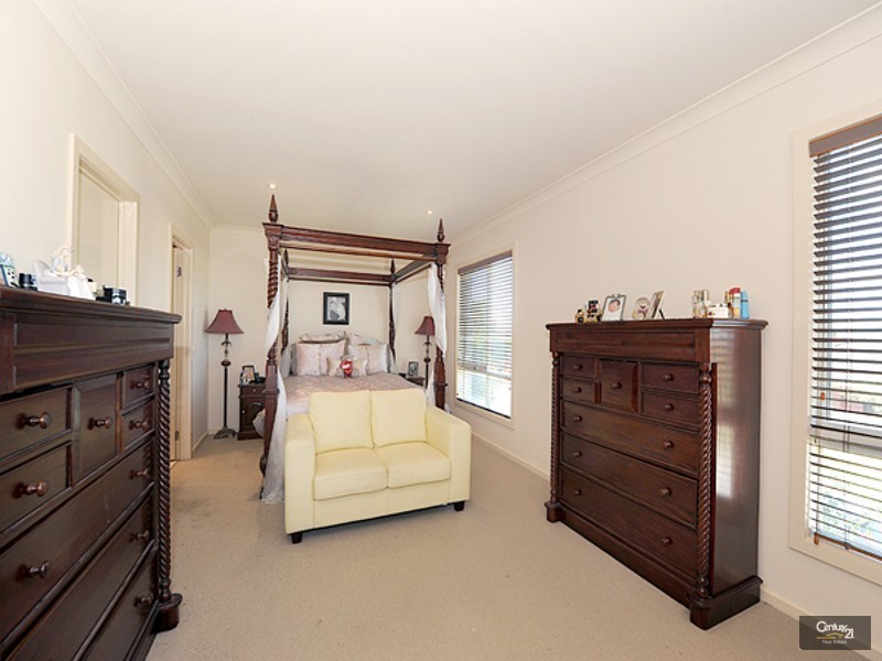 29 Tilbavale Close, Hallam VIC 3803