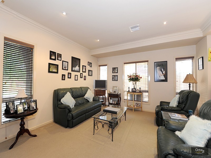 29 Tilbavale Close, Hallam VIC 3803