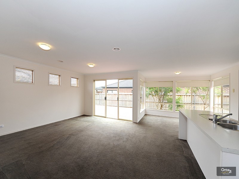 9 Parkvista Place, Berwick VIC 3806