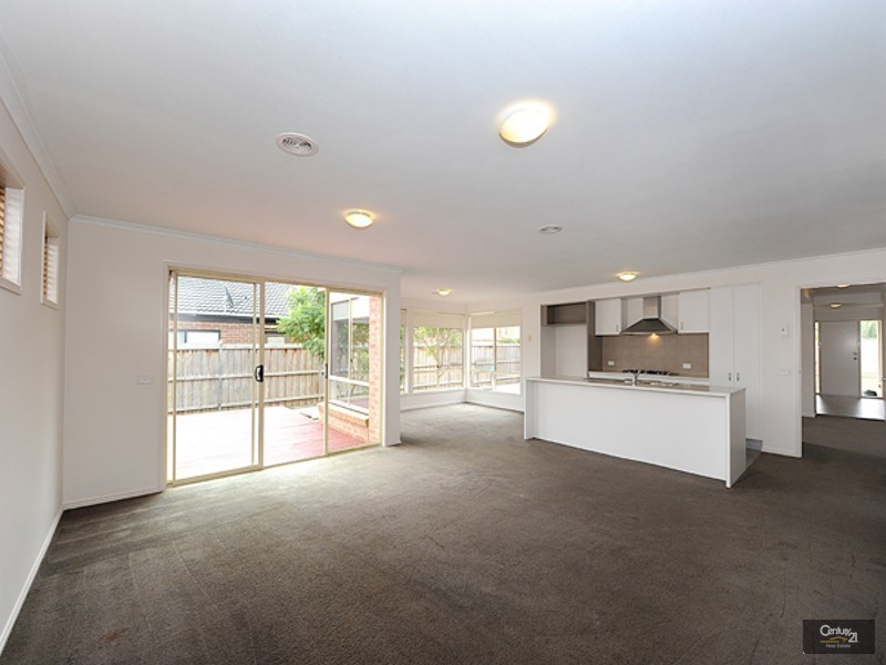 9 Parkvista Place, Berwick VIC 3806