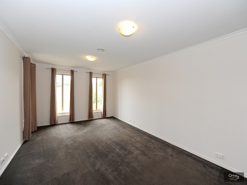 9 Parkvista Place, Berwick VIC 3806