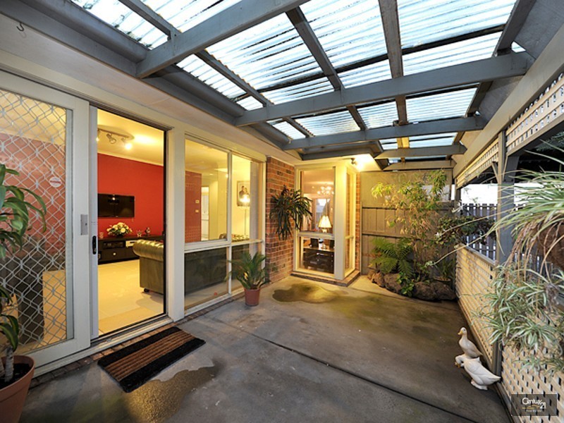 15 Fleetwood Drive, Narre Warren VIC 3805