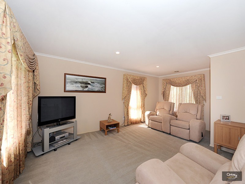 14 Domain Circuit, Beaconsfield VIC 3807