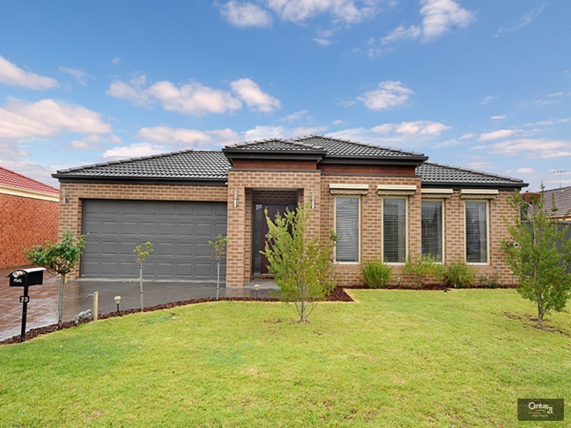 23 Bundoran Avenue, Cranbourne VIC 3977