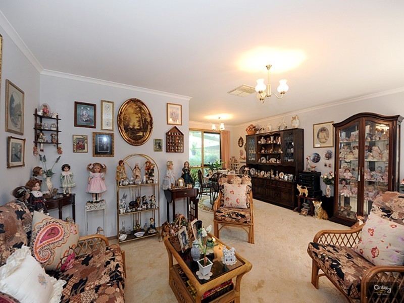 21 Glenburn Drive, Hallam VIC 3803