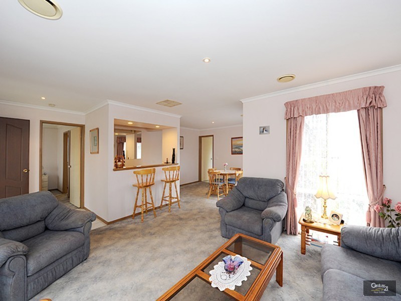 7 Serendip Court, Narre Warren VIC 3805