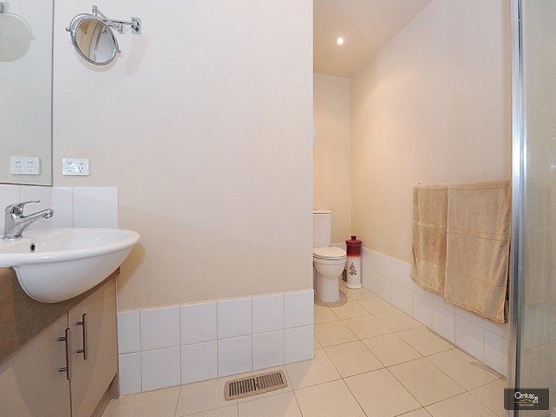 29 Tilbavale Close, Hallam VIC 3803