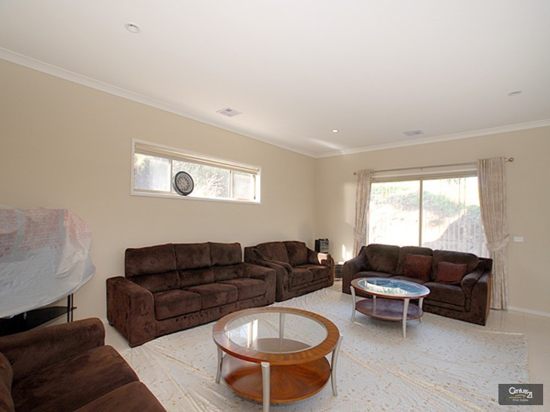 91 Brundrett Road, Narre Warren North VIC 3804