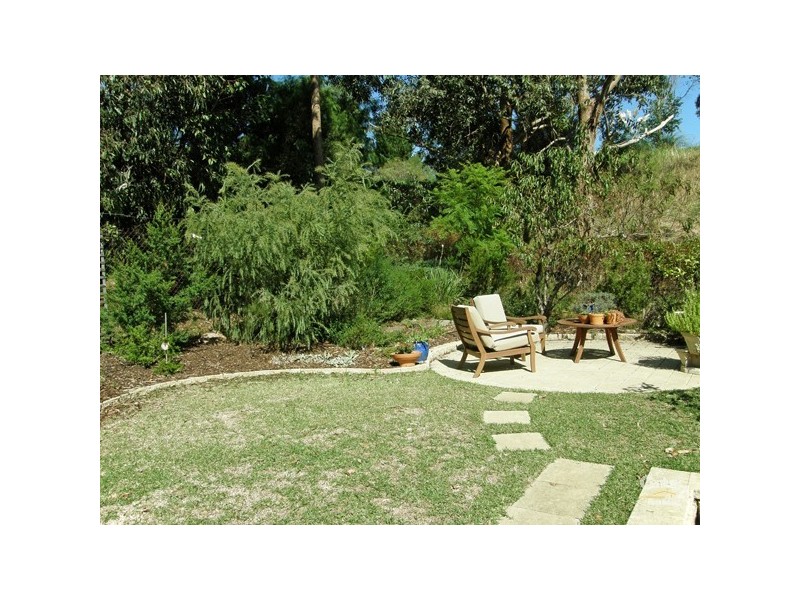 5 Barina Court, Berwick VIC 3806