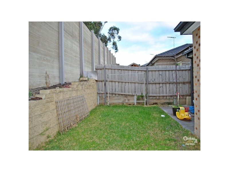 21/21 Kingfisher Drive, Doveton VIC 3177