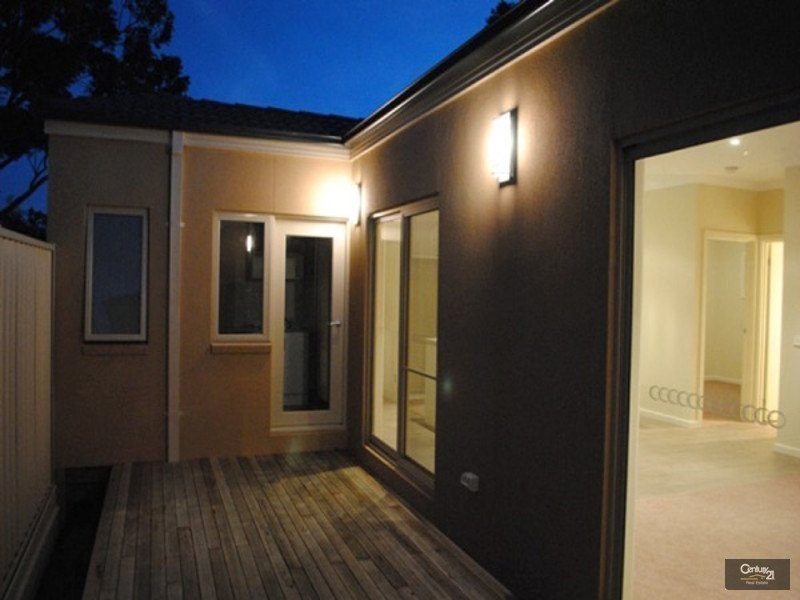 1/9 Slingsby Avenue,, Beaconsfield VIC 3807