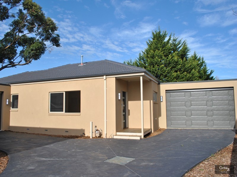 3/9 Slingsby Avenue,, Beaconsfield VIC 3807