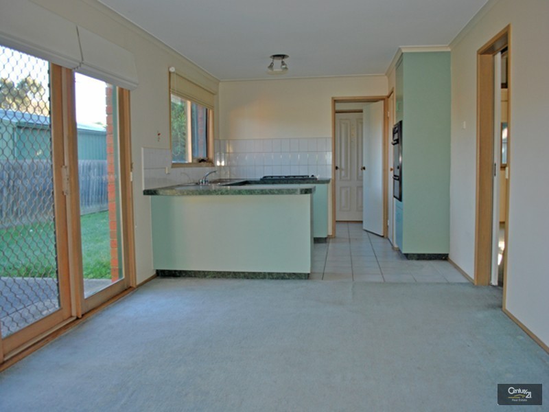 2 Harwood Court, Berwick VIC 3806