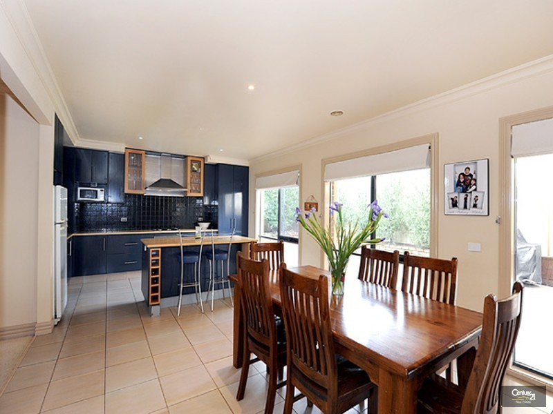 2 Old Trafford, Berwick VIC 3806