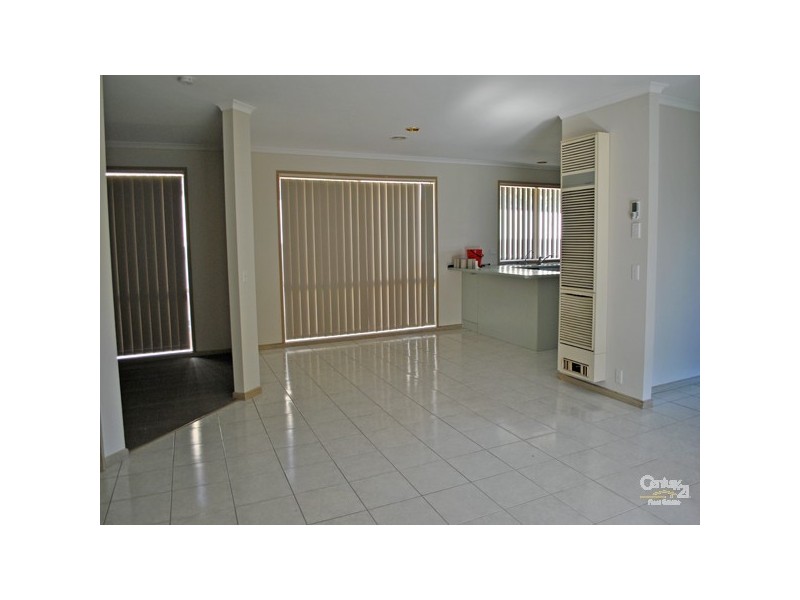 6 Karrum Karrum Court, Narre Warren South VIC 3805