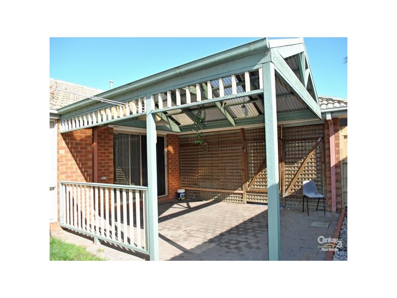 6 Karrum Karrum Court, Narre Warren South VIC 3805