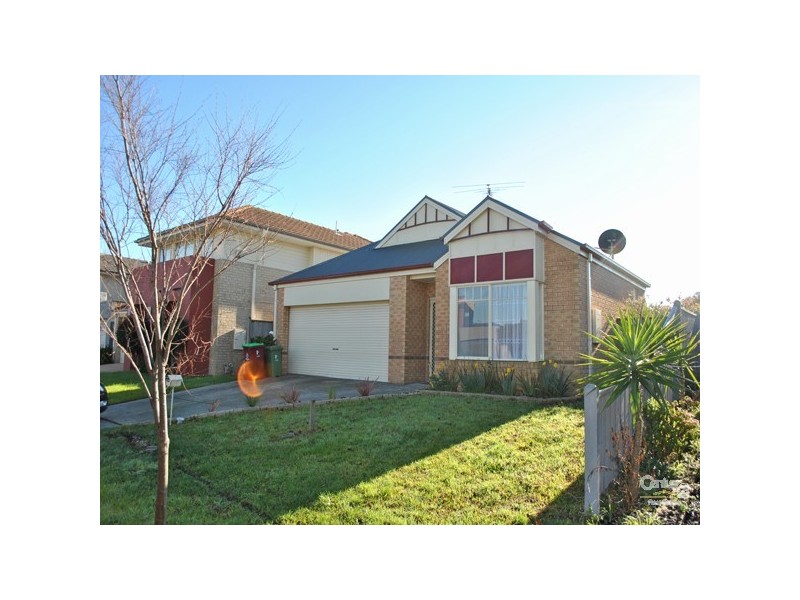 30 Jack William Way, Berwick VIC 3806