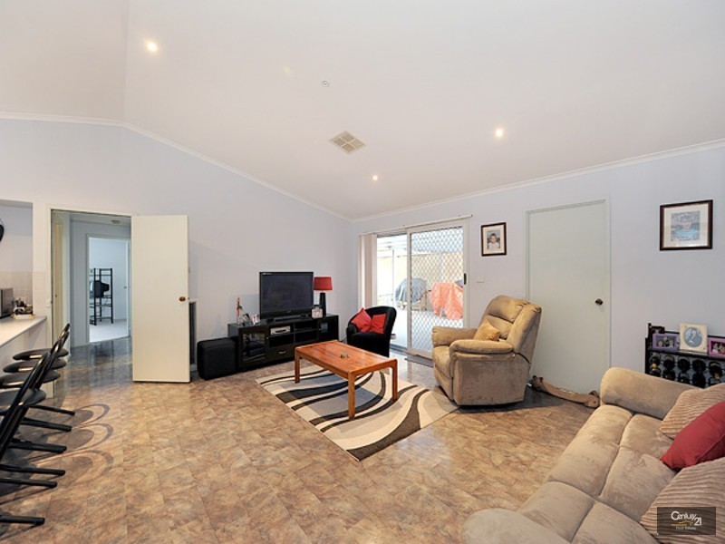 23 Denver Drive, Narre Warren VIC 3805