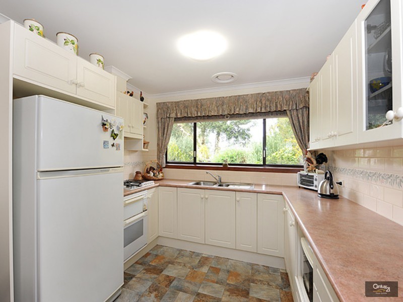 1/25 Manuka Road, Berwick VIC 3806