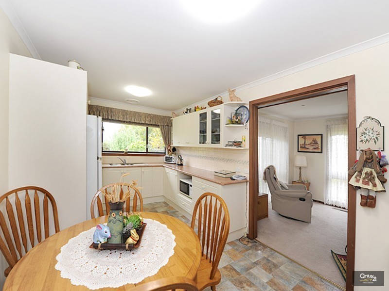 1/25 Manuka Road, Berwick VIC 3806