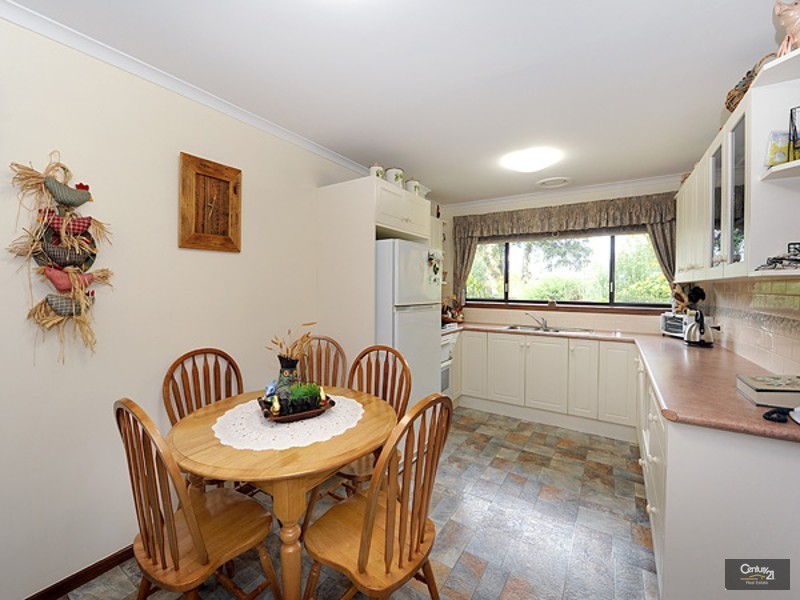 1/25 Manuka Road, Berwick VIC 3806