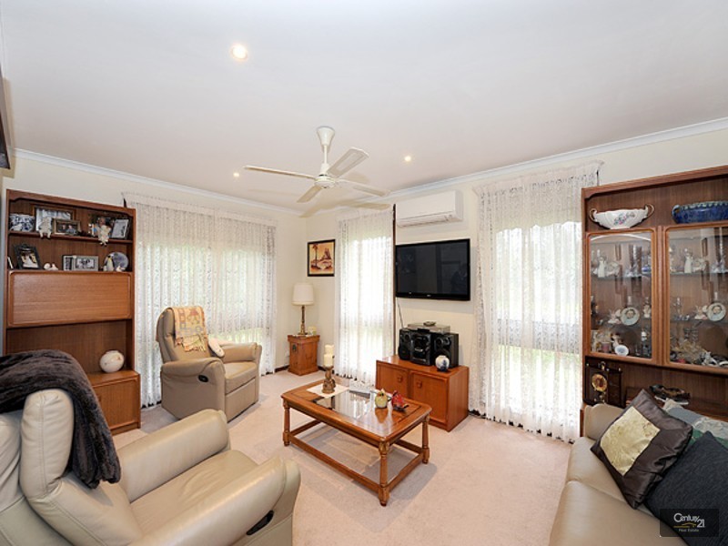 1/25 Manuka Road, Berwick VIC 3806