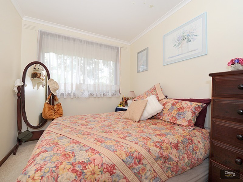 1/25 Manuka Road, Berwick VIC 3806