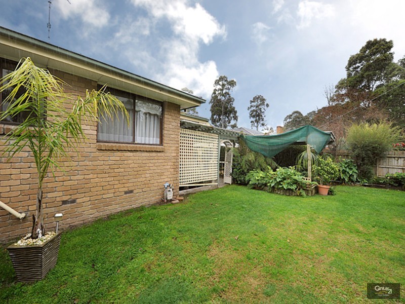 1/25 Manuka Road, Berwick VIC 3806