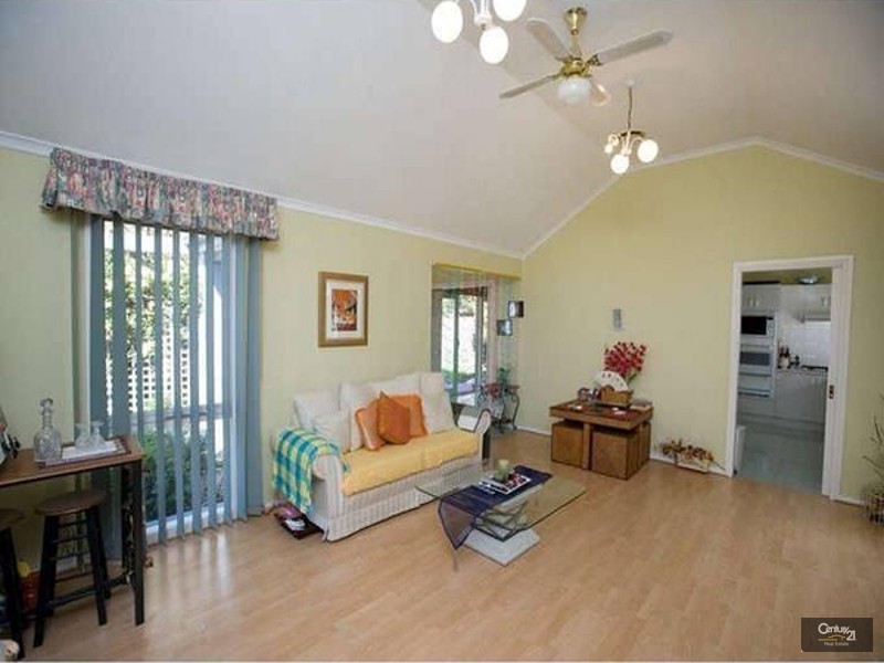 24 Chirnside Road, Berwick VIC 3806