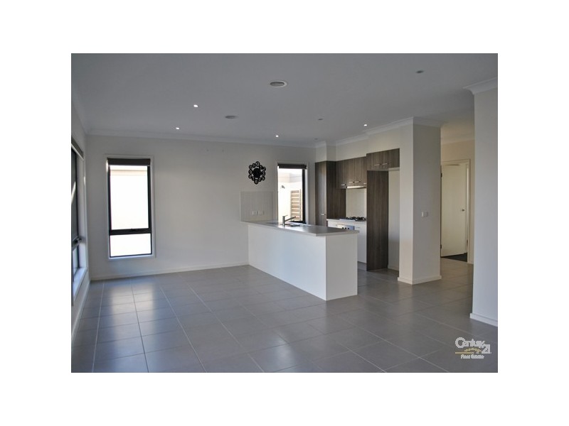 7 Lindeman Street, Berwick VIC 3806