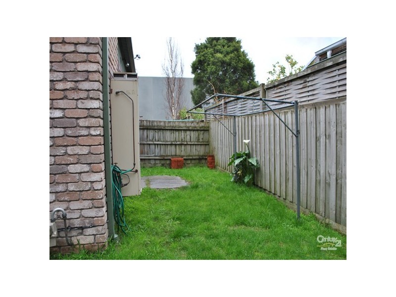 8/14 Shrives Road, Narre Warren VIC 3805