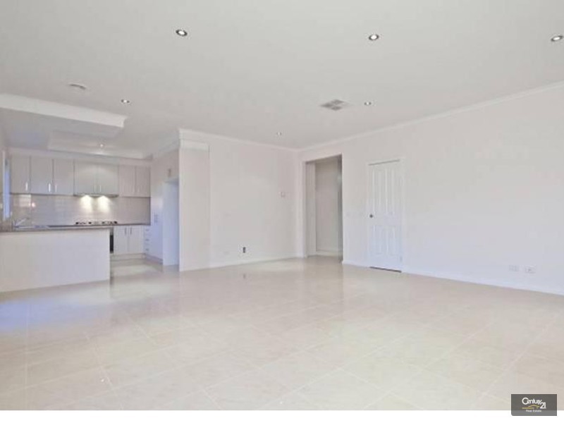 10 Georgetown Way, Officer VIC 3809