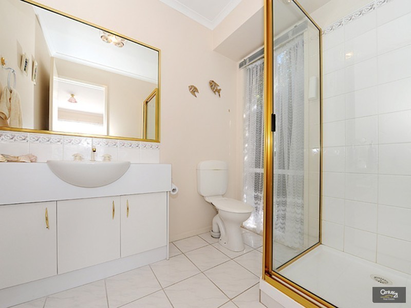 143 Kurrajong Road, Narre Warren VIC 3805