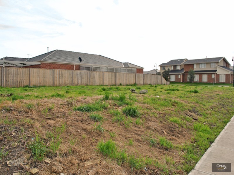 61 Jamieson Way, Berwick VIC 3806