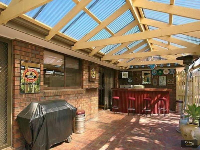 2 Ireland Avenue, Narre Warren VIC 3805