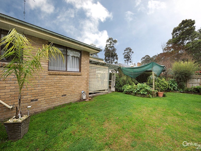 1/25 Manuka Road, Berwick VIC 3806