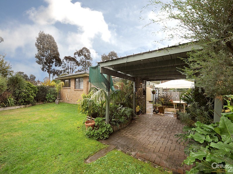 1/25 Manuka Road, Berwick VIC 3806