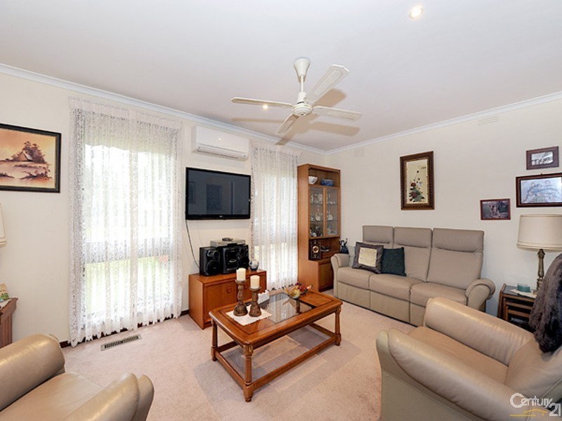 1/25 Manuka Road, Berwick VIC 3806