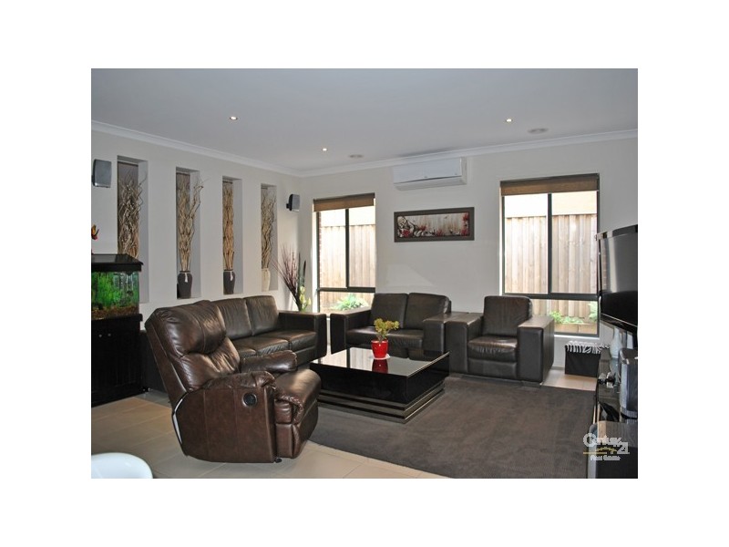 12 Tea Tree court, Lyndhurst VIC 3975