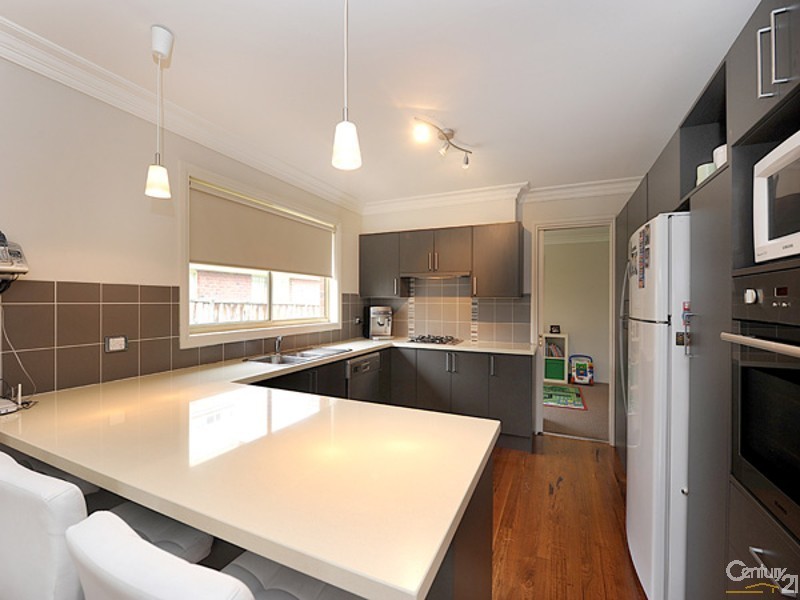 19 Emperor Road, Berwick VIC 3806