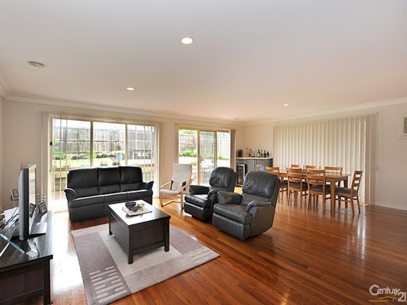 19 Emperor Road, Berwick VIC 3806