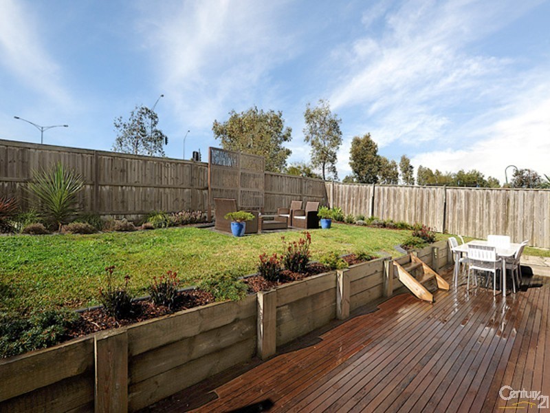 19 Emperor Road, Berwick VIC 3806