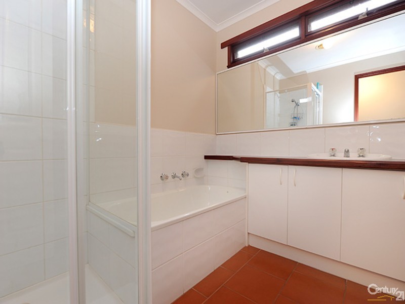 6 Corker Close, Narre Warren VIC 3805