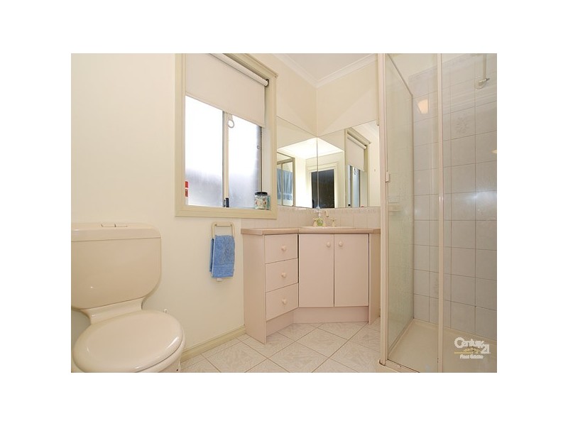 81 Avebury Drive, Berwick VIC 3806