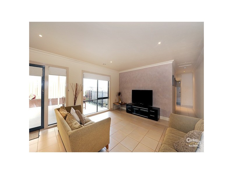 2 Old Trafford, Berwick VIC 3806