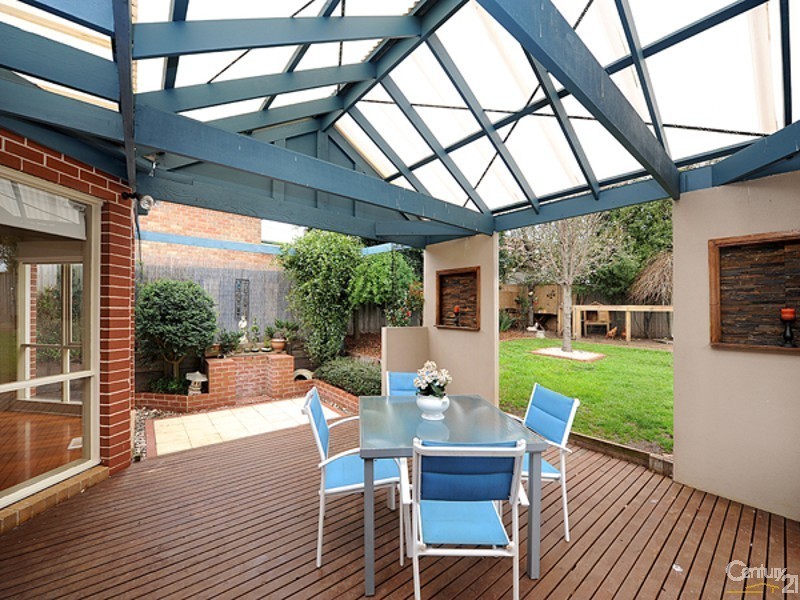 9 Vivienne Way, Berwick VIC 3806