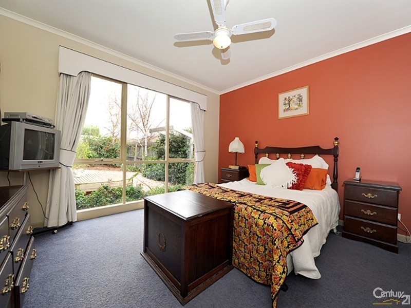 9 Vivienne Way, Berwick VIC 3806