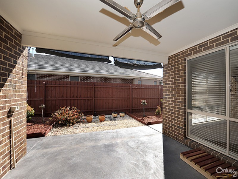 8 Cherrywood Way, Narre Warren South VIC 3805