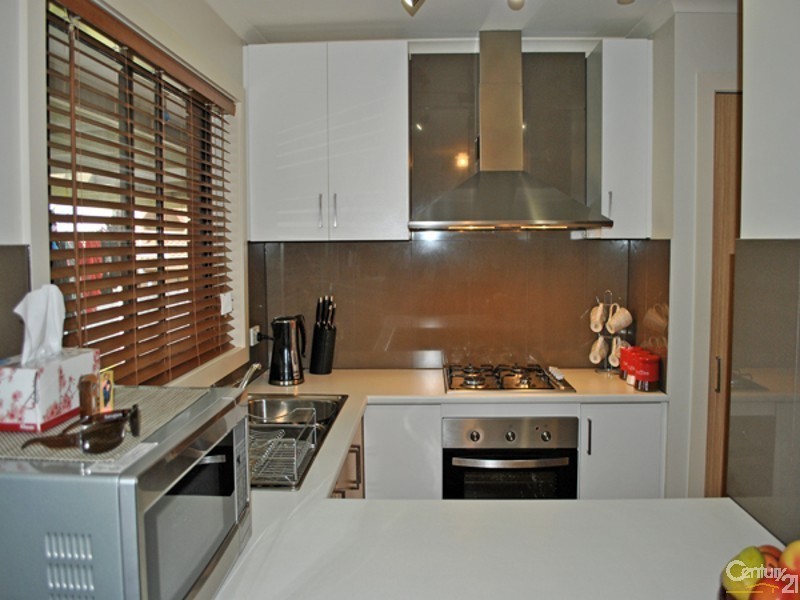 7 Amber Crescent, Narre Warren VIC 3805