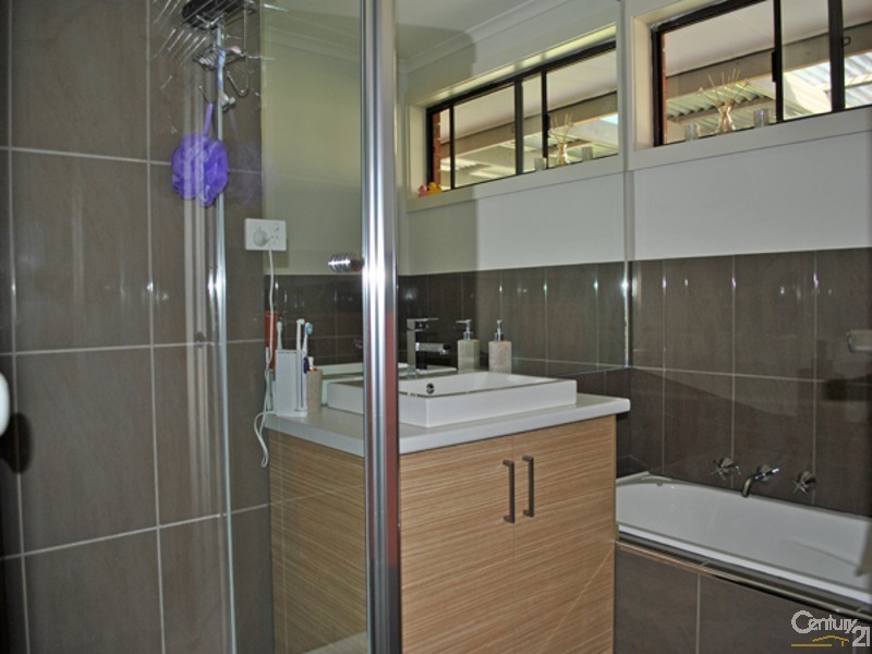 7 Amber Crescent, Narre Warren VIC 3805